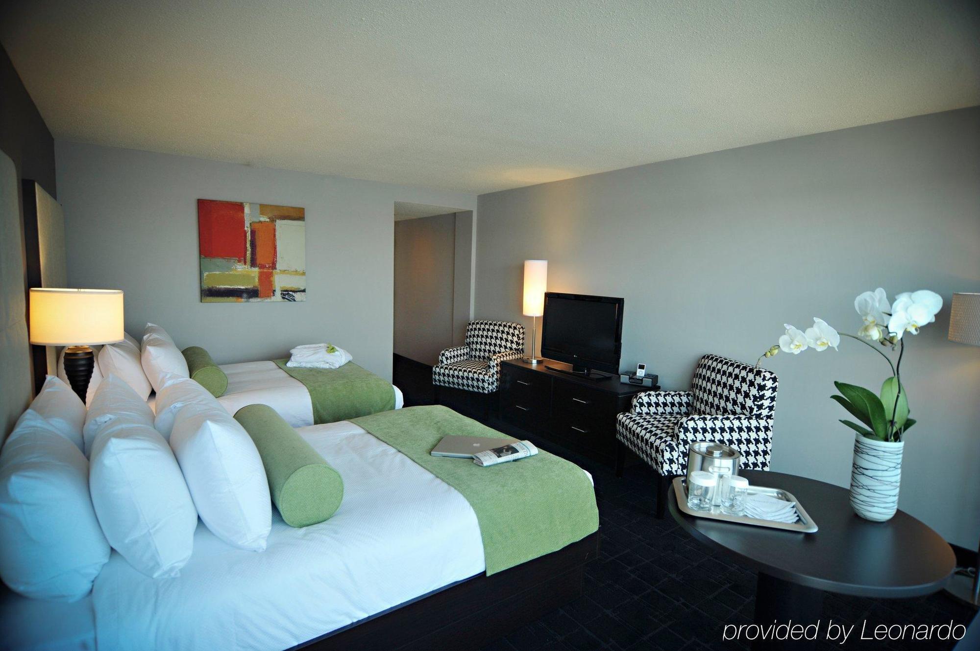 Oyster Point Hotel