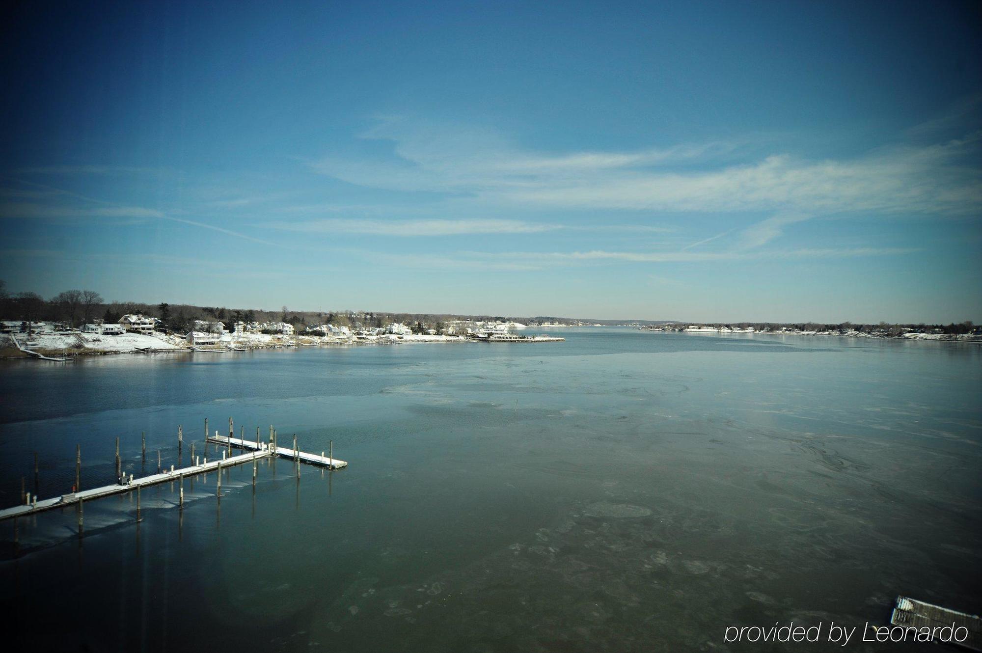 Oyster Point Hotel Red Bank